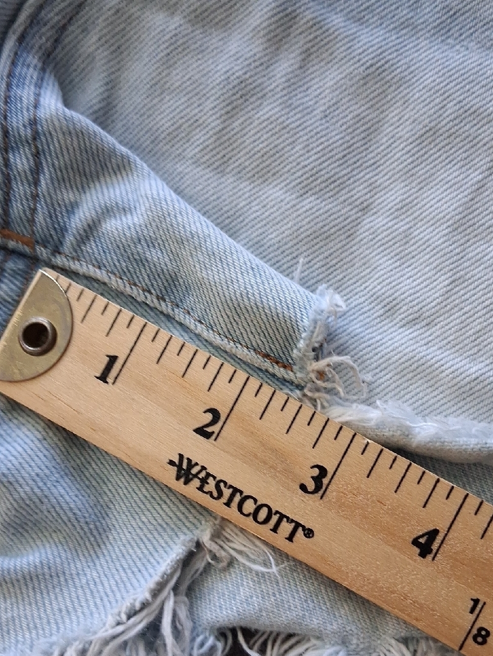 Madewell Relaxed Denim Shorts Light Wash Raw Hems 31 - Picture 10 of 10